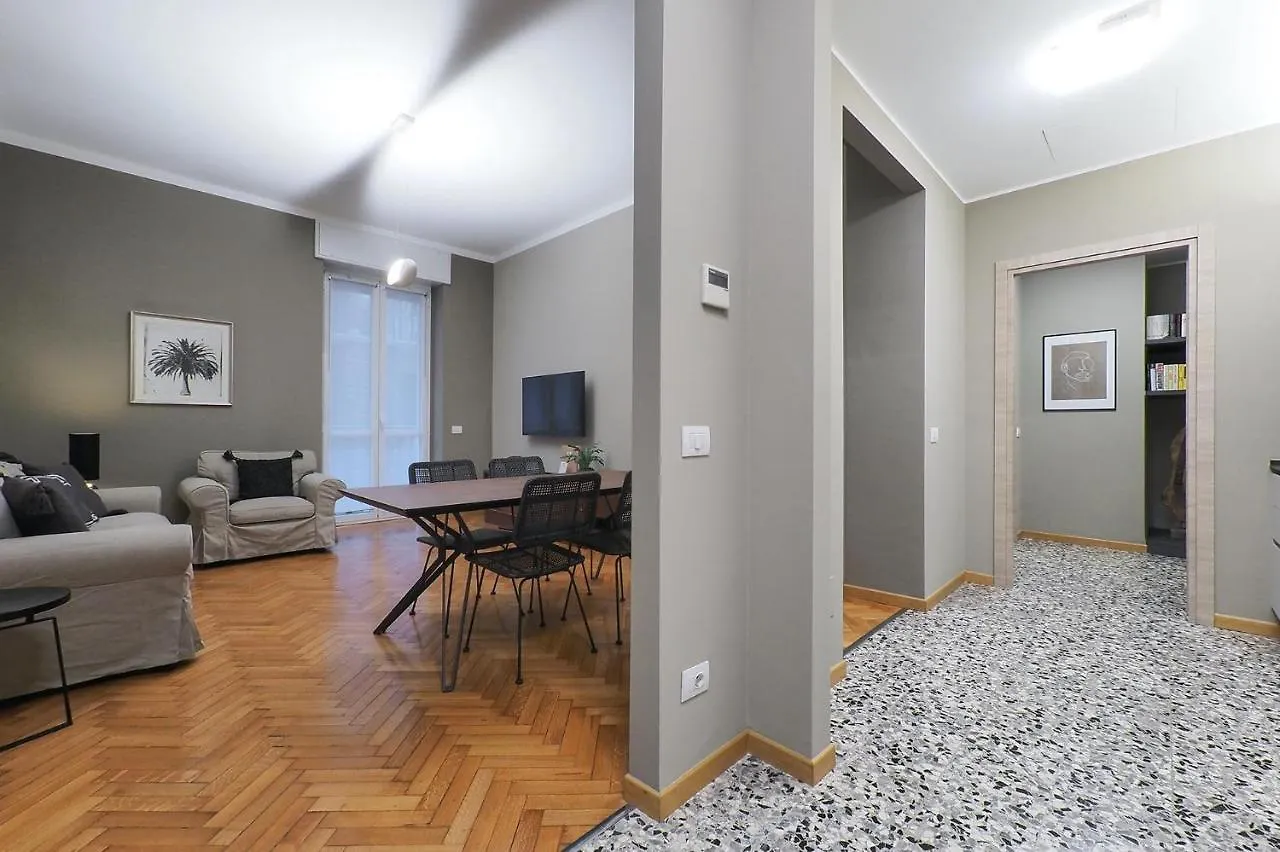Contempora Apartments - Cavallotti 13 - B23 Milan 0*,  Italy